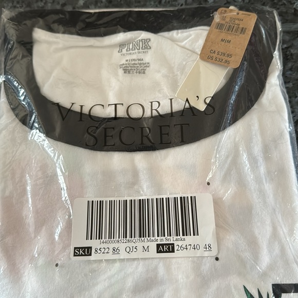 Pink / Victorias Secret brand new women’s white /navy tshirt size medium - Picture 3 of 5